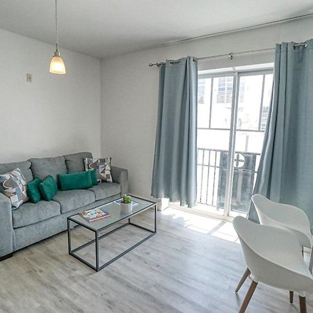 Deluxe Apartments At The Congress Miami Beach Bagian luar foto