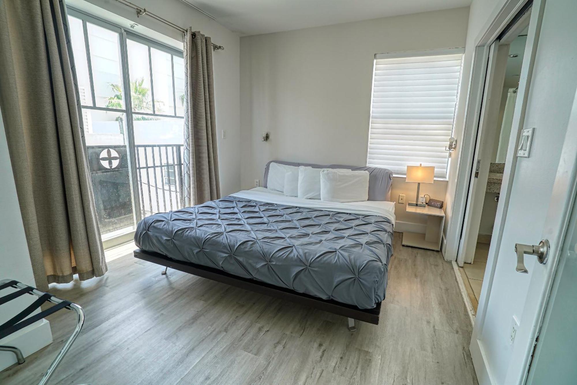 Deluxe Apartments At The Congress Miami Beach Ruang foto
